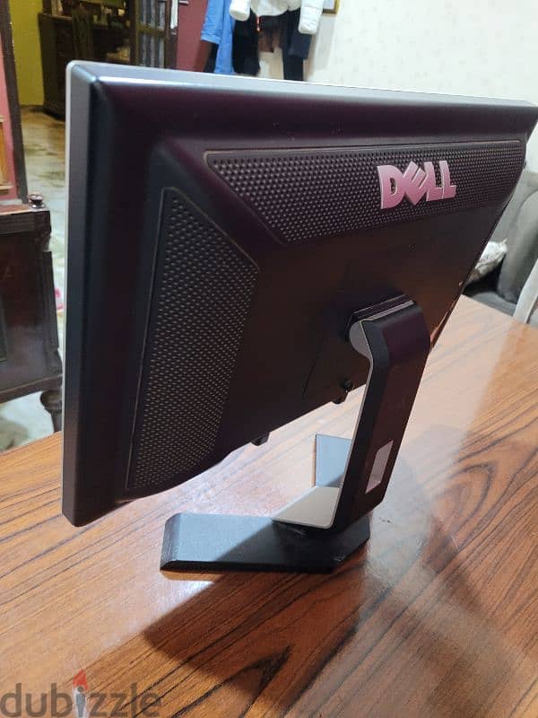 شاشة DELL 19" inch 1