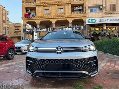 فولكسفاغن تيجوان 2024 Volkswagen Tiguan (R. Lin). Blak Edition