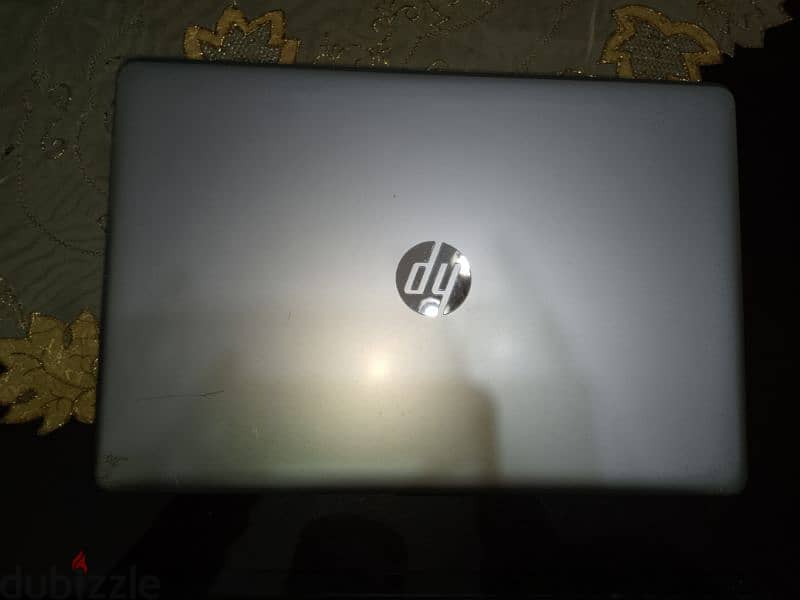 HP laptop 15-bw0xx 1