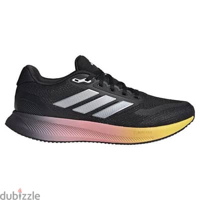 كوتشي Adidas بناتي مقاس 38