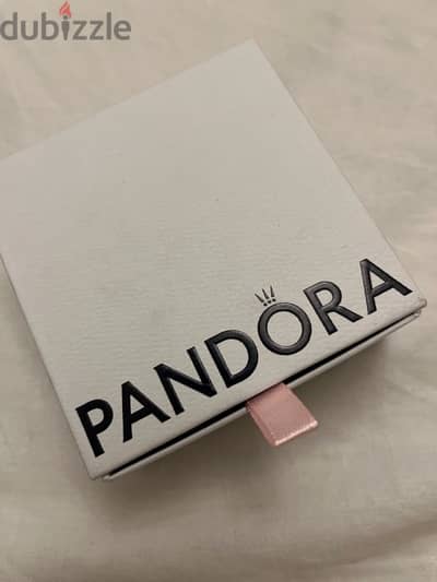 pandora bracelet with Box