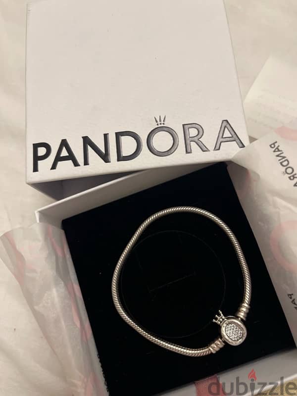 pandora bracelet with Box 1