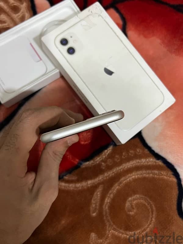 iPhone 11 خطين 5