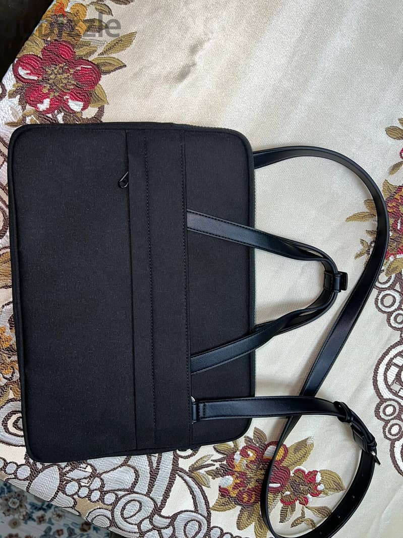 Tomtoc 14 inch laptop bag (New) 5