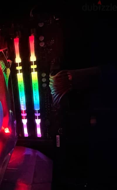 CRUCIAL RGB 32 DDR4