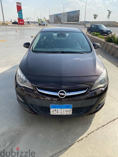 Opel Astra 2017 full option مثبت سرعه، تحكم طاره ، فوانيس امايه متحركه