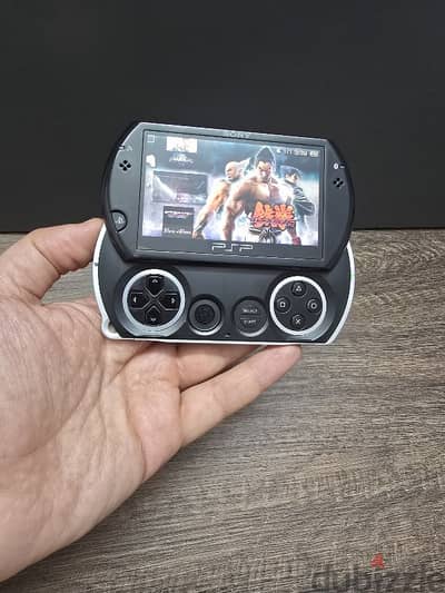 Psp go 16 giga بدون شاحن