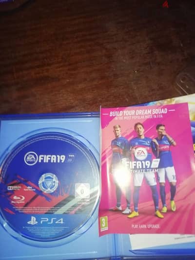 CD FIFA 19 ENGLISH _ Ps4 - used