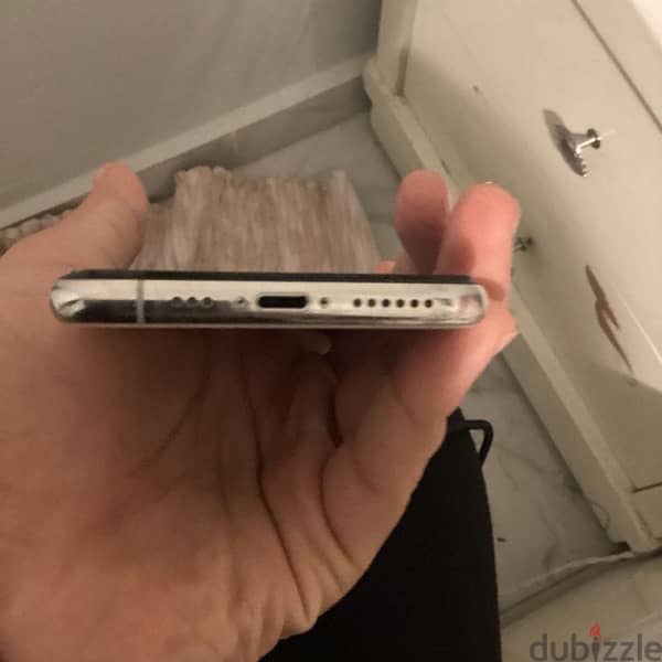 iPhone 11 Pro used like new 7