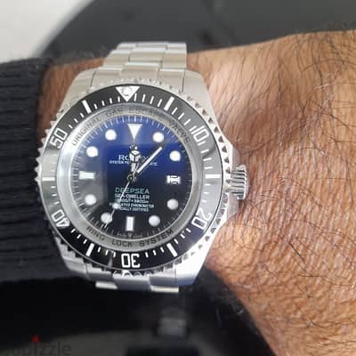 Rolex  Deep sea dweller bleu mirror 0riginal