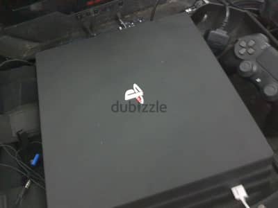 Playstation 4 Pro 1TB Great condition حالة ممتازة