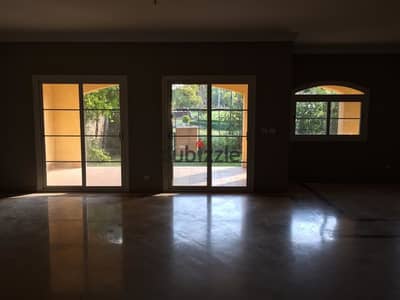 Villa for rent in Madinaty 4 rooms, prime location in VG1, price 40 thousand