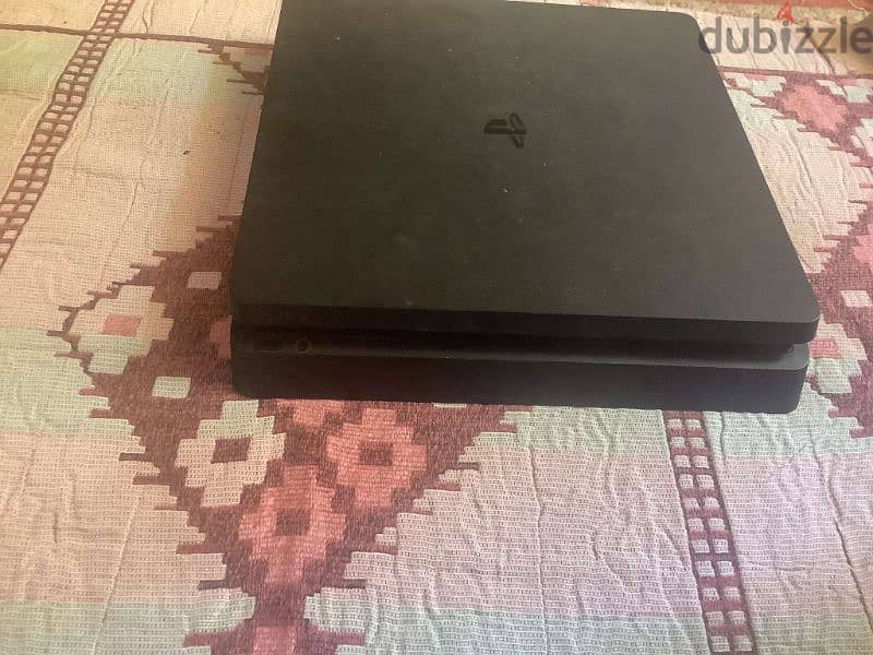 PS4 slim 2