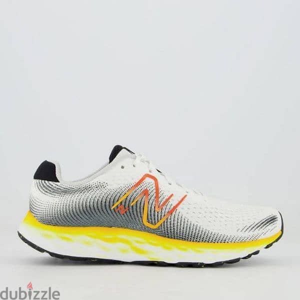 With a discount of more than 70% Tênis New Balance 520v8 1