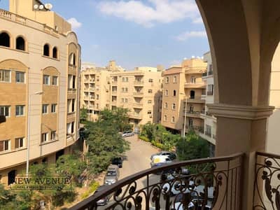 Fully Finished Apartment in Al Banafseg Buildings new cairo In front of Kasr El-Kababgy, 3rd Floor, bua 225m