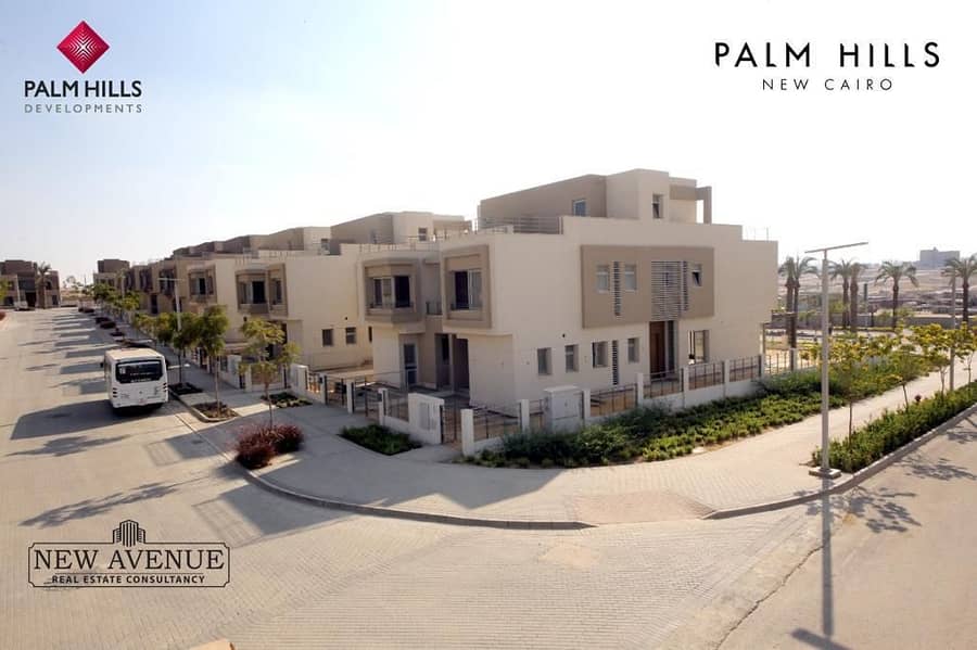 Twin house for sale in Palm Hills New Cairo, BUA 385sqm, 4 Bedrooms, 5 Bathrooms, Family room, Delivered 0