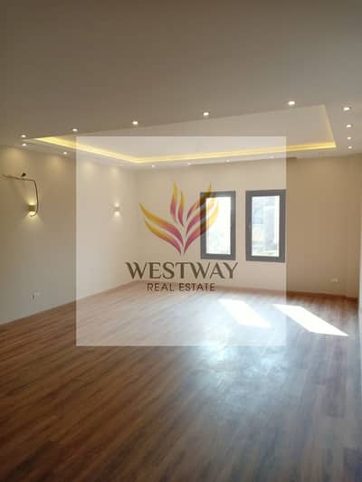 شقه للايجار فاضيه 200 م اول سكن كمبوند جرين 5 خلف مول العرب 6 اكتوبر Apartment for rent, empty, 200 m, first residence, Green 5 Compound, behind Mall