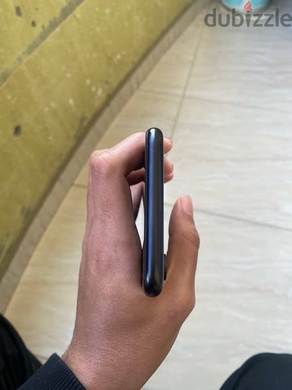 iphone XR 6