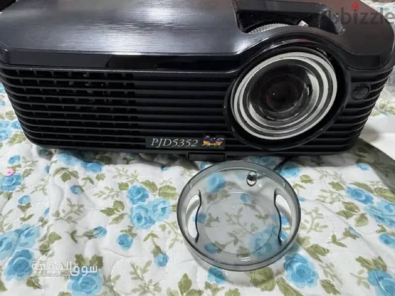 projector view sonic PJD5352 2