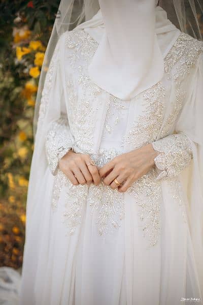 wedding dress with flower and crown 4