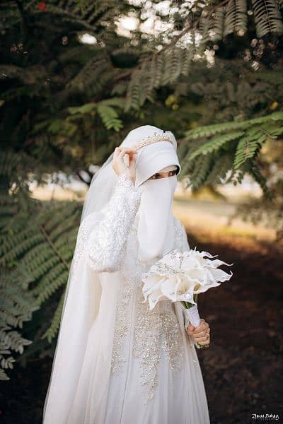 wedding dress with flower and crown 7