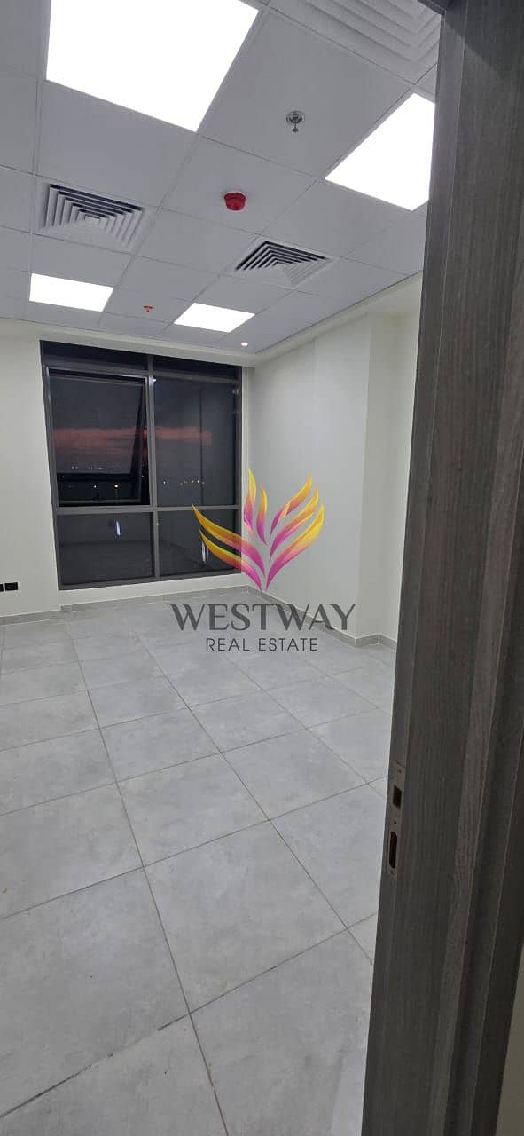 عيادة  للايجار في بالم هيلز   Clinic for rent in palm hills 0