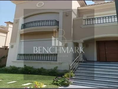 Villa for sale 330m LaVista City new Cairo next to Hyde Park