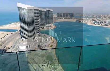 شقة للبيع 215م Sea View الترا لوكس في مزارين العلمين الجديدة أمام فندق الماسة