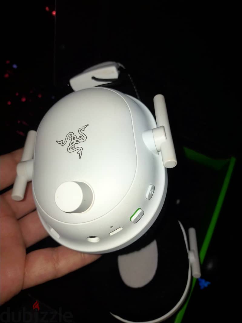 Razer BlackShark V2 Pro 2022 - White سماعه وايرليس 1