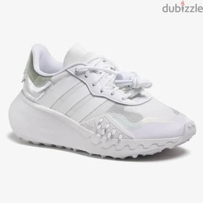 جزمة Adidas sneakers