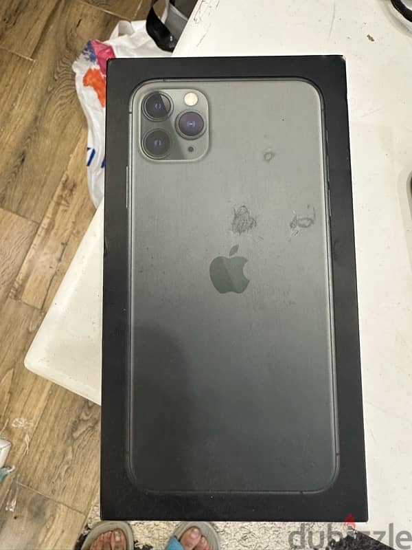 iPhone 11pro max perfect condition 2