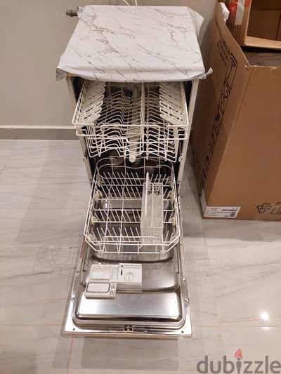 white whale dishwasher used