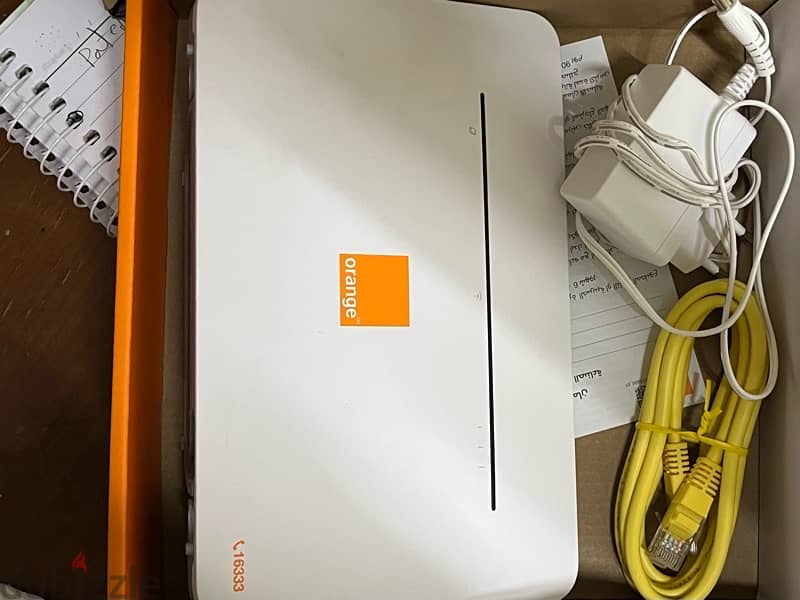 روتر هوائي orange 4G+ جديد استعمال شهر 1