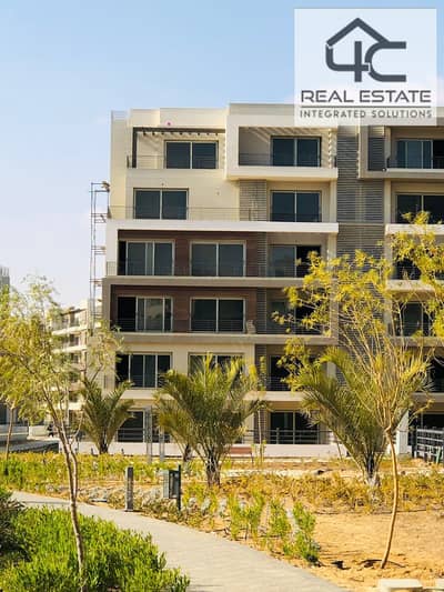 For sale apartment 213m with the lowest down payment and installments 3 bedrooms on landscape Ready to move in Palm Hills New Cairo