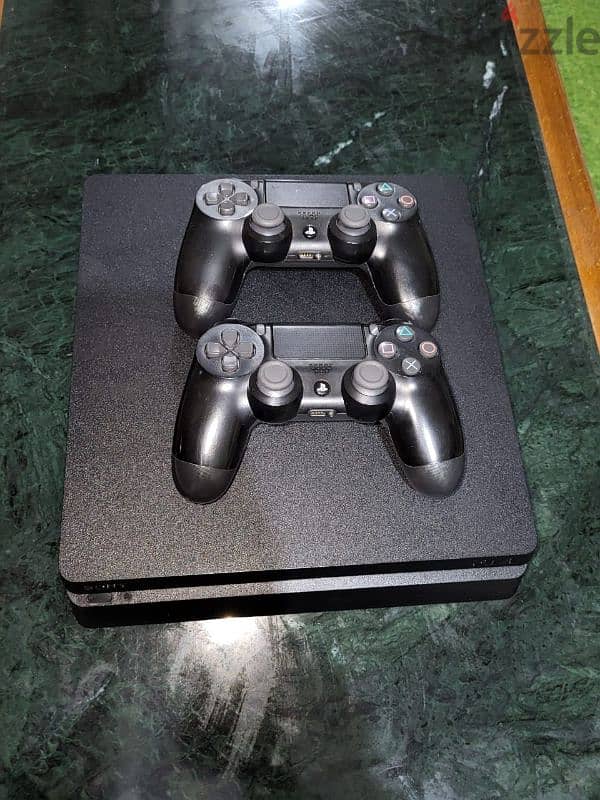 playstation 4 slim 1