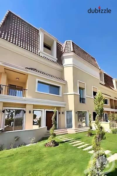 A villa for sale at a special price, 212 sqm, 4 bedrooms, fenced with a surrounding wall, located near Madinaty, with a 35% cash discount for a limite