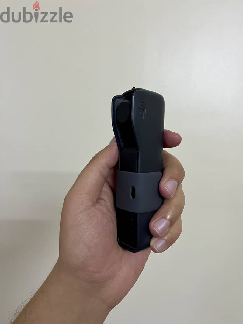 Dji Osmo Pocket like a new used like 5 times only 3