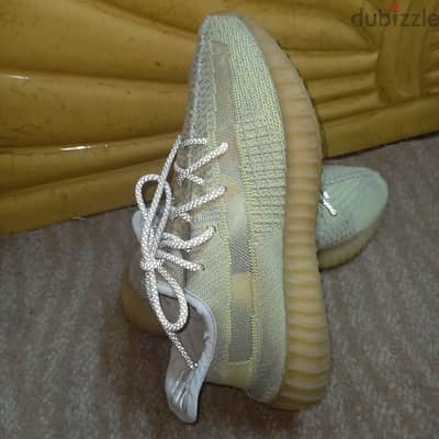 اديداس ييزى مقاس 42 بوست  adidas yeezy 350 v2