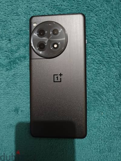 هاتف oneplus 12r كسر زيرو مش عليه ضريبة