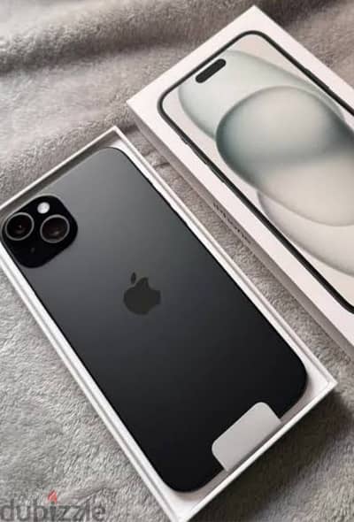 زيرو IPhone 15 مشحون 29 مره بطاريه 100 ضمان سارى حاله جديده لانج