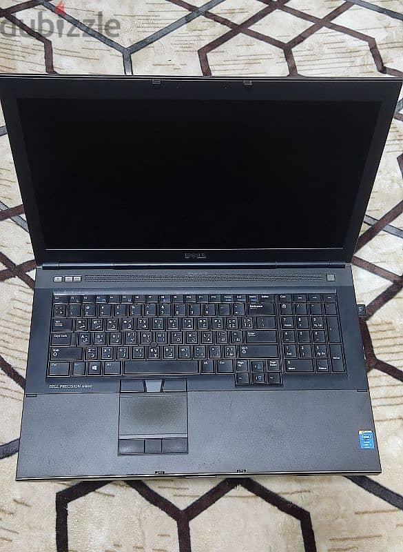 عملاق الجرافيك والالعابDell precision m6800 مع دراع fantech 1