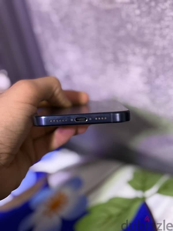 iphone 15 pro max 1تيرا بايت 4