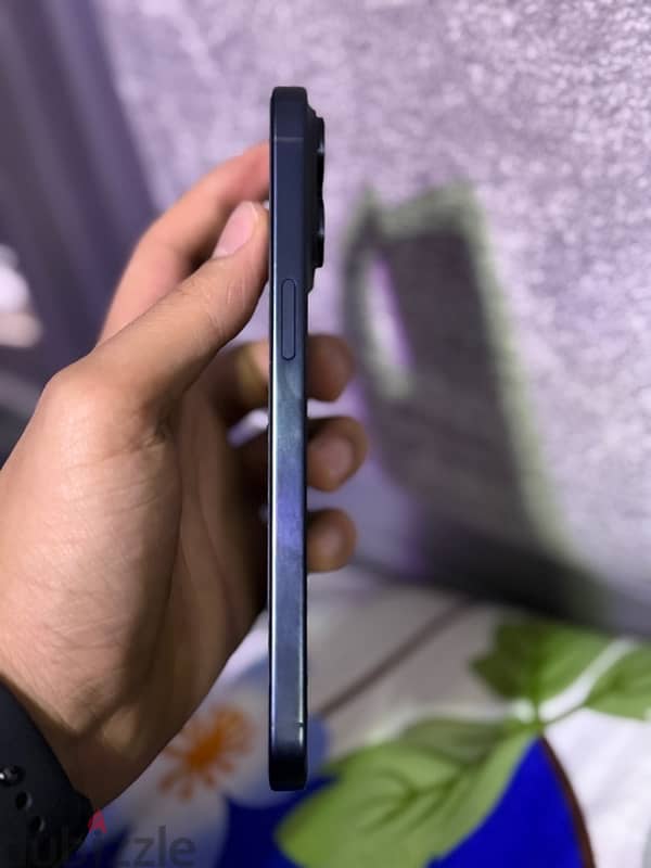 iphone 15 pro max 1تيرا بايت 5