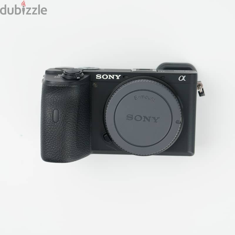 Sony a6600 بحالة ممتازة مع الملحقات 4