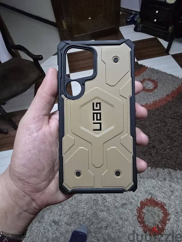 UAG pathfinder protective case for s24 ultra 1