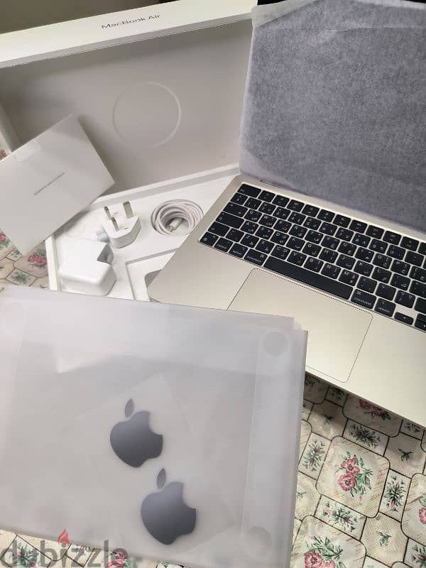 MacBook air M3 100% 2024 Ar En A+++ اتفتح للتجربه فقط 0