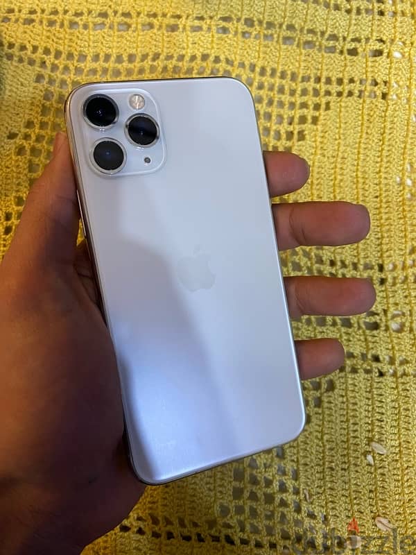 iPhone 11 pro 64GB 2