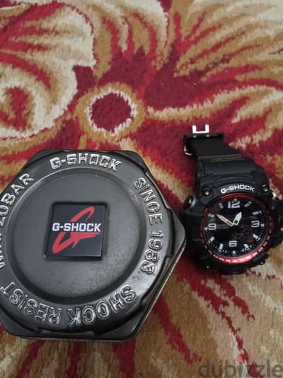 ساعه G-Shock Casio مستعمله استعمال خفيف بالعلبه بتاعتها