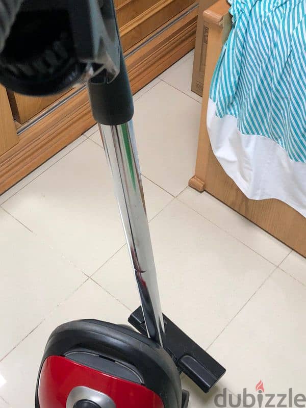 Panasonic vacuum 1900watt-مكنسه باناسونيك 4