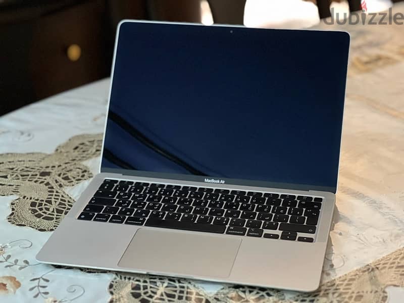 Apple Macbook Air 13-Inch M1 (Used) بكل مشتملاته 1